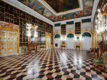 Tour Peterhof San Petersburgo: palacio y fuentes. Paseo por los canales en barco - foto 10