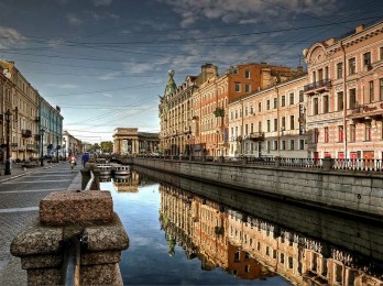 Tour Peterhof San Petersburgo: palacio y fuentes. Paseo por los canales en barco - foto 37