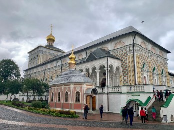 Tour a Sergiev Posad y el Monasterio incluye visitar todas las atracciones fuera de Moscú
