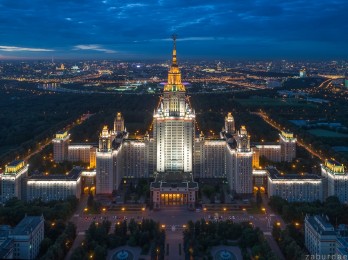Tour por Moscú de noche incluye la universidad de Moscú