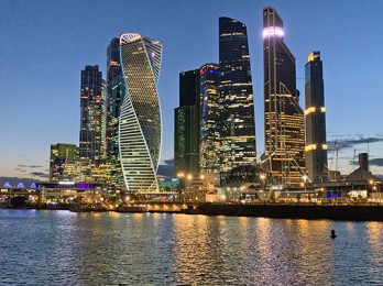 Moscow City - Los rascacielos modernos de Moscú de noche, tour guiado y excursión personalizada