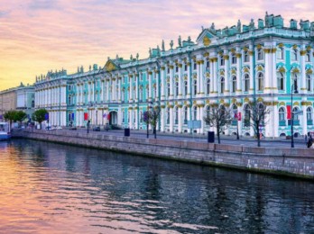 Palacio de invierno en San Petersburgo y hermitage. Qué ver y hacer, guía y tours en español