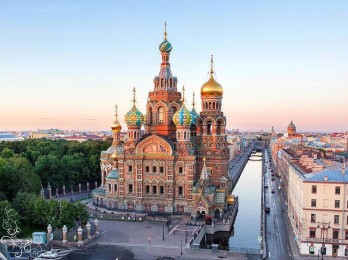 La catedral del salvador sobre la sangre derramada y los canales de San Petersburgo. Que ver y hacer