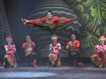Baile ruso en Moscú. Visita del mejor show de Rusia 