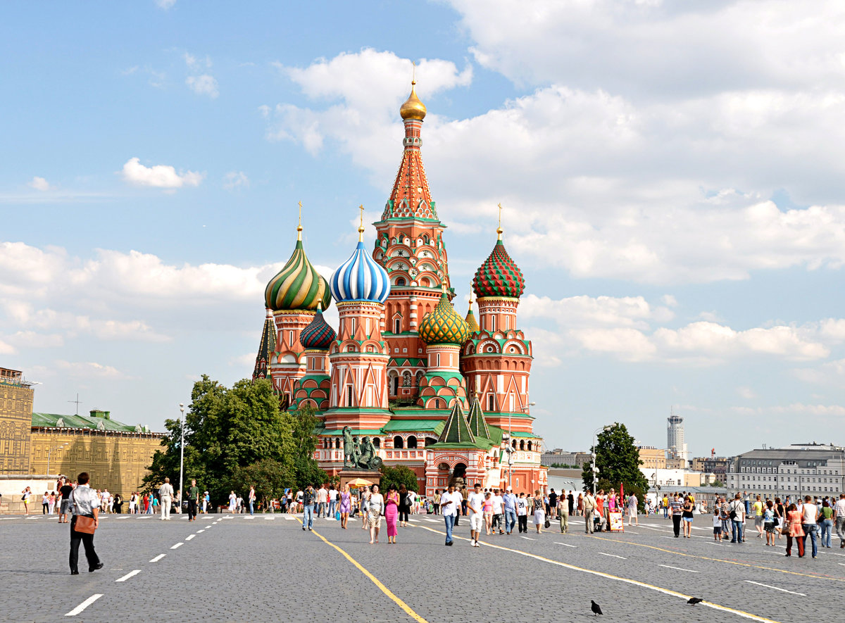 La catedral (basilica) de San Basilio de Moscú, Rusia